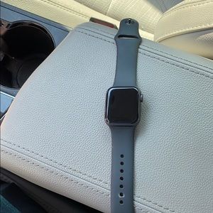 Apple Watch Series 5 40mm